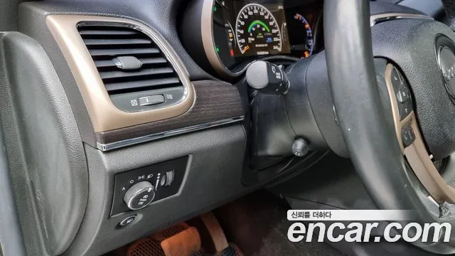 Jeep Cherokee 2014 — фото 15