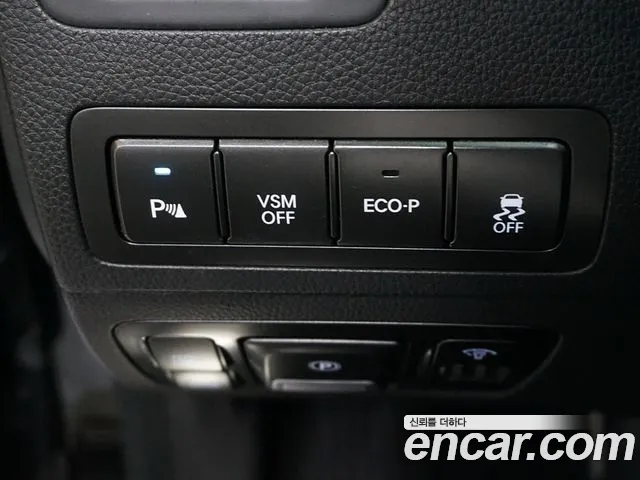 Hyundai Equus 2012 — фото 18
