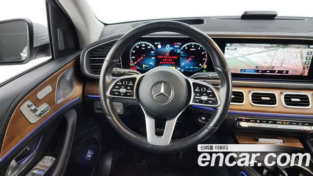 Mercedes-Benz GLE-Class 2019 — фото 13