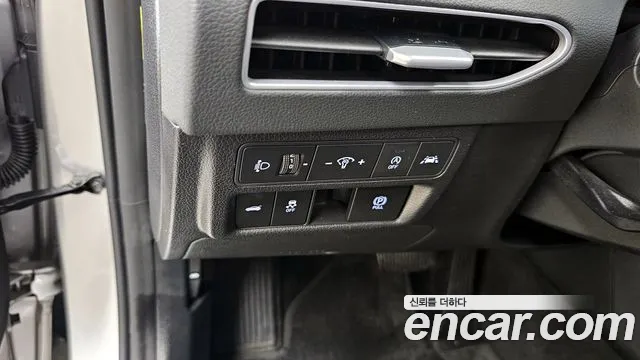 Hyundai Sonata 2020 — фото 18
