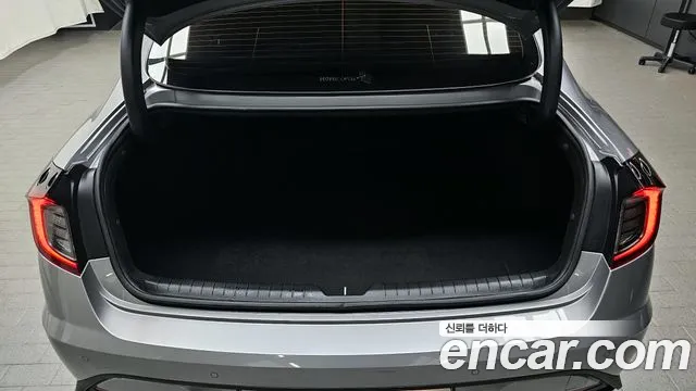 Hyundai Sonata 2020 — фото 20