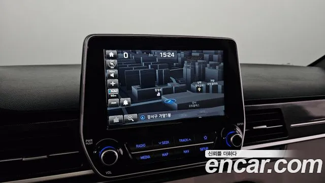 Hyundai Starex 2019 — фото 13