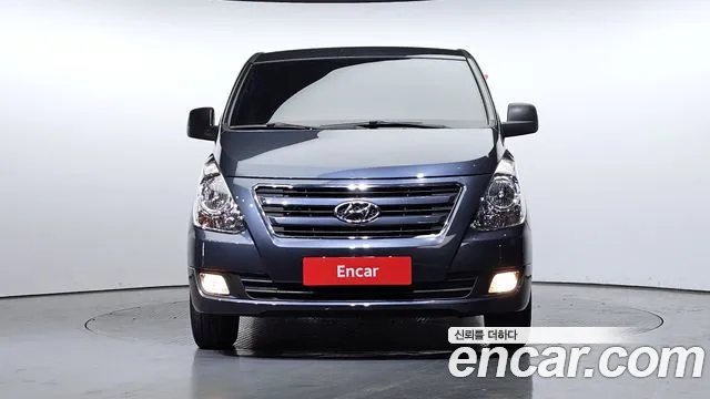Hyundai Starex 2017 — фото 3
