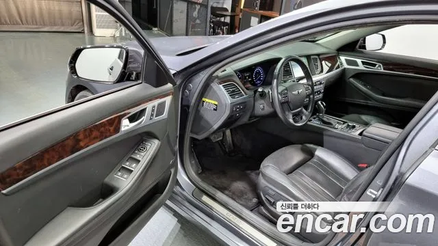 Hyundai Genesis 2016 — фото 10