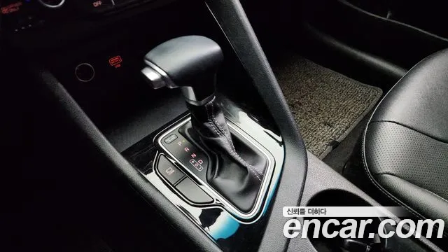Kia Niro 2020 — фото 9