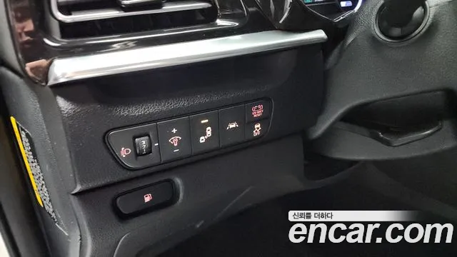 Kia Niro 2020 — фото 16