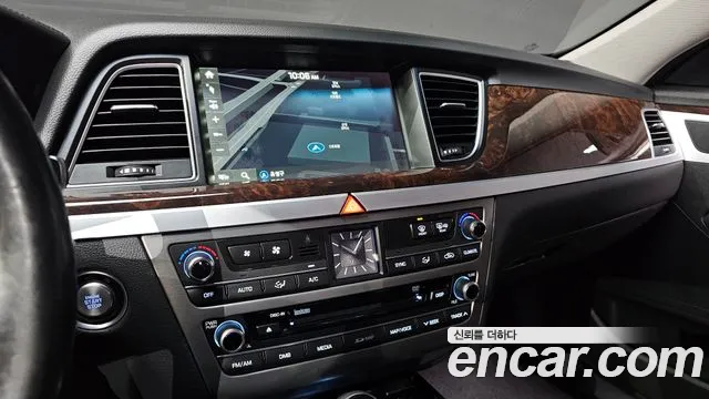 Hyundai Genesis 2015 — фото 17