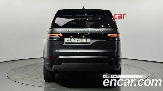 Land Rover Discovery 2018 — фото 4