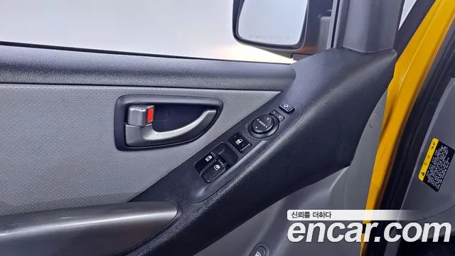 Hyundai Starex 2019 — фото 14