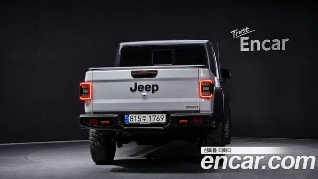 Jeep Gladiator 2021 — фото 4