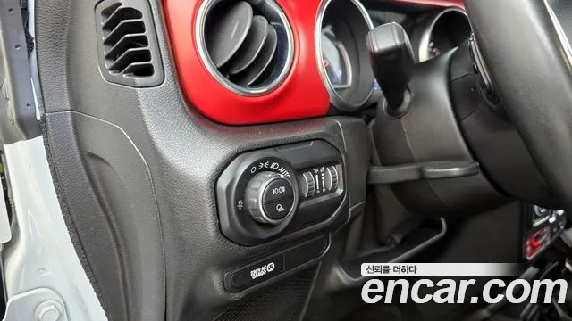 Jeep Gladiator 2021 — фото 17