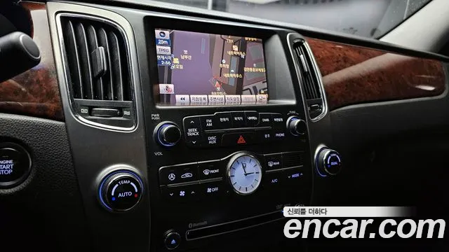 Hyundai Equus 2010 — фото 14