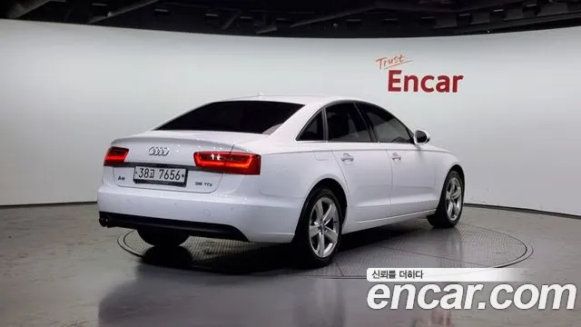 Audi A6 2015 — фото 2