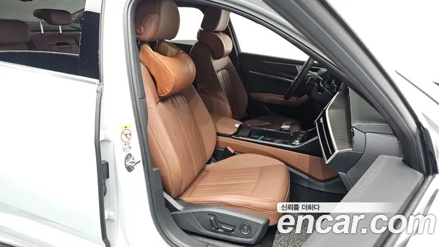 Audi A6 2023 — фото 10