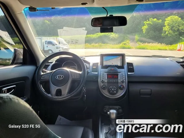 Kia Soul 2010 — фото 10