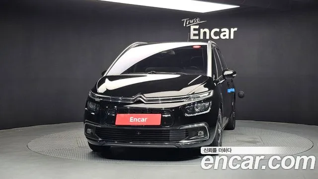 Citroen-DS C4 SpaceTourer 2022 — фото 3