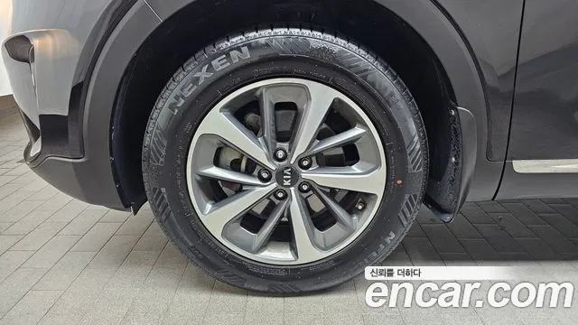 Kia Sorento 2018 — фото 5