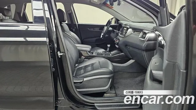Kia Sorento 2018 — фото 11