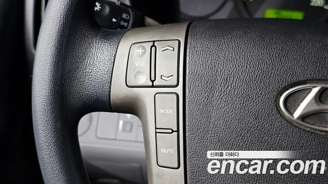 Hyundai Starex 2015 — фото 15