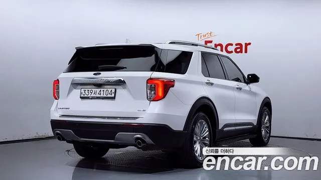 Ford Explorer 2020 — фото 2