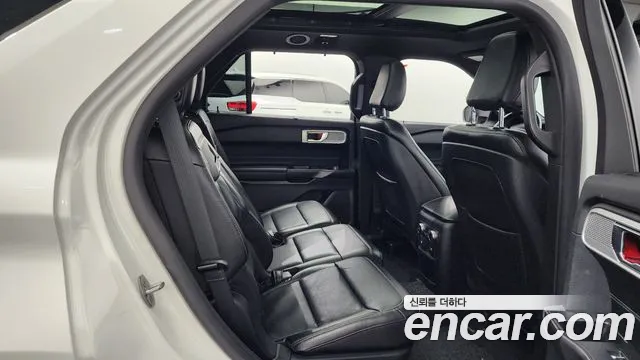 Ford Explorer 2020 — фото 12