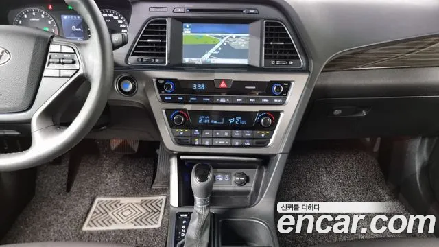 Hyundai Sonata 2015 — фото 15