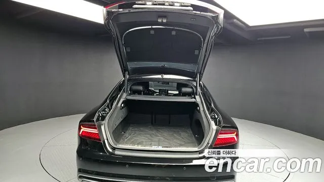 Audi A7 2016 — фото 20