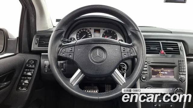 Mercedes-Benz B-Class 2011 — фото 13