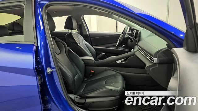 Hyundai AVANTE 2021 — фото 10