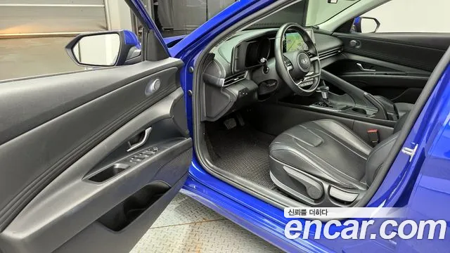 Hyundai AVANTE 2021 — фото 11