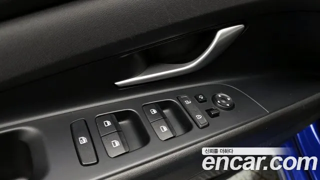 Hyundai AVANTE 2021 — фото 19