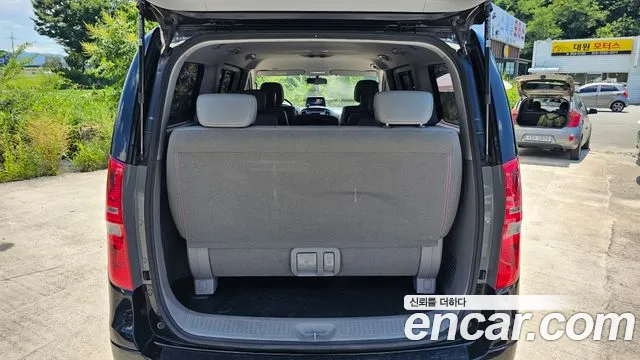 Hyundai Starex 2016 — фото 20