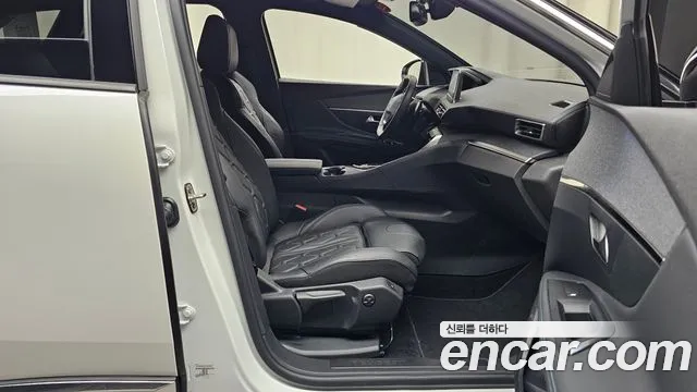 Peugeot 3008 2024 — фото 11