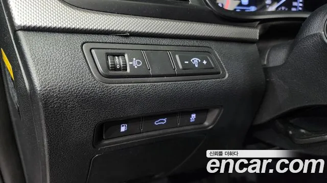 Hyundai Sonata 2019 — фото 15