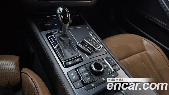Hyundai Genesis 2016 — фото 9