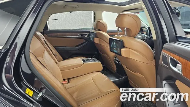 Hyundai Genesis 2016 — фото 12