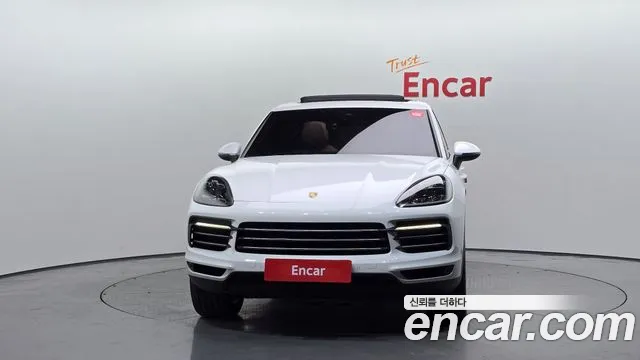 Porsche Cayenne 2019 — фото 3