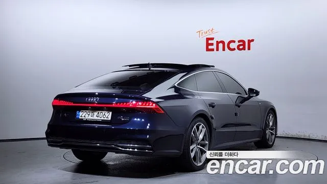 Audi A7 2021 — фото 2