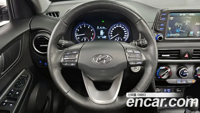 Hyundai Kona 2018 — фото 13