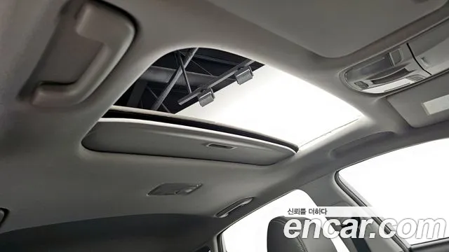 Hyundai Kona 2018 — фото 19