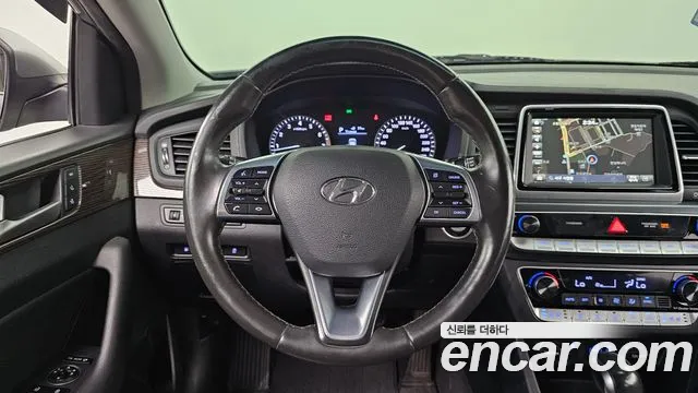 Hyundai Sonata 2018 — фото 13