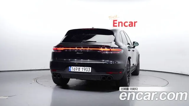 Porsche Macan 2019 — фото 4