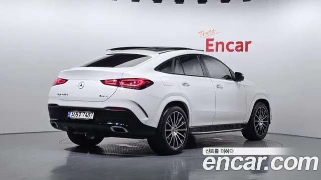Mercedes-Benz GLE-Class 2022 — фото 2