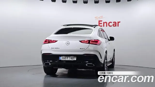 Mercedes-Benz GLE-Class 2022 — фото 4