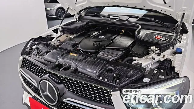 Mercedes-Benz GLE-Class 2022 — фото 6