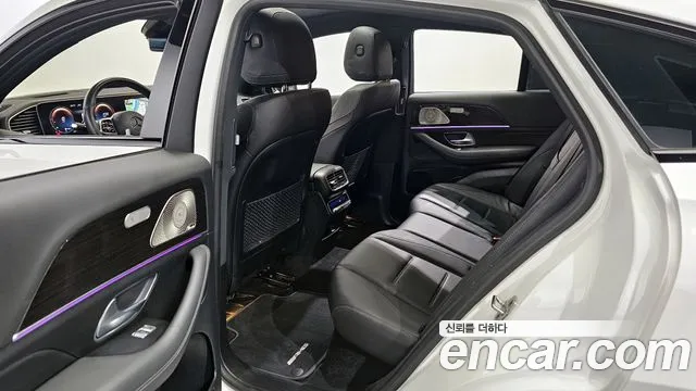 Mercedes-Benz GLE-Class 2022 — фото 11