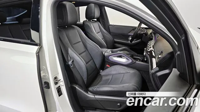 Mercedes-Benz GLE-Class 2022 — фото 12