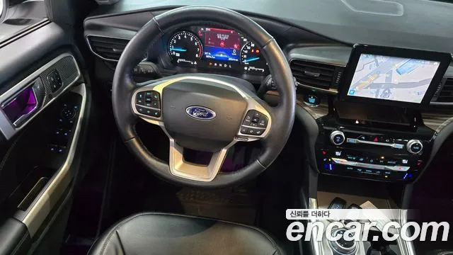 Ford Explorer 2021 — фото 13