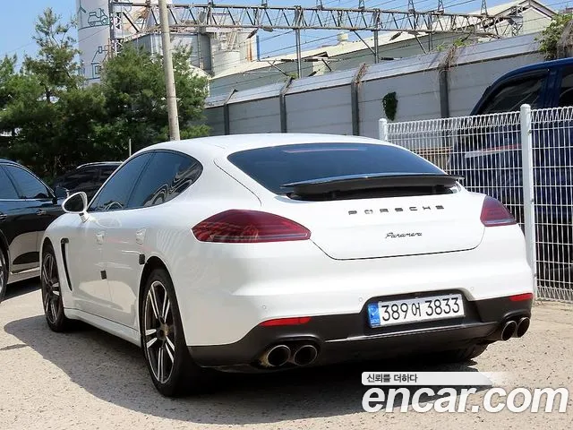 Porsche Panamera 2016 — фото 2