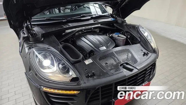 Porsche Macan 2015 — фото 6